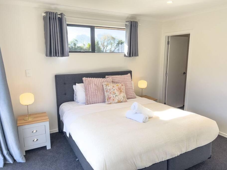 Peaceful 5 Bedrooms Retreat Rotorua Exterior photo